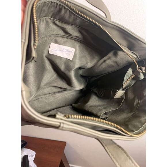 Universal Thread Tote Bag Gray Faux Leather Medium Size EUC Casual Purse I10 - Picture 4 of 4